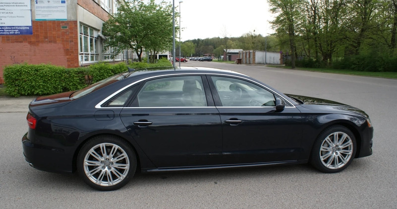 Audi A8 cena 109000 przebieg: 248000, rok produkcji 2015 z Białystok małe 529